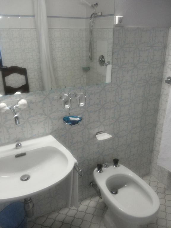 Motto Del Gallo Otel Taverne Oda fotoğraf