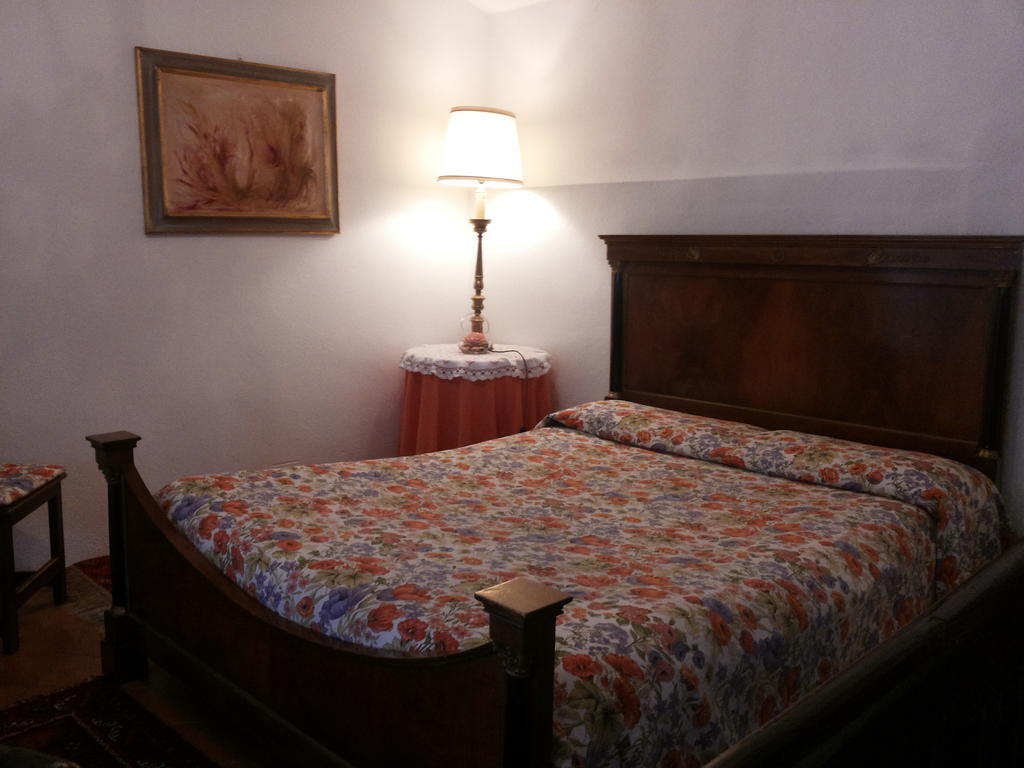 Motto Del Gallo Otel Taverne Oda fotoğraf